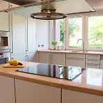 Luxus-strandhaus: Wellness-oase Mit Garten Und Grill *