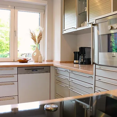 Luxus-strandhaus: Wellness-oase Mit Garten Und Grill * Timmendorfer Strand