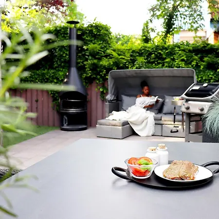 Holiday home Luxus-strandhaus: Wellness-oase Mit Garten Und Grill *