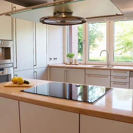 Luxus-strandhaus: Wellness-oase Mit Garten Und Grill *