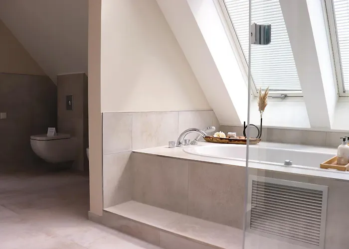 Rosenhaus - Luxorioeses Mit Viel Platz Fuer Ganze Familie Von 