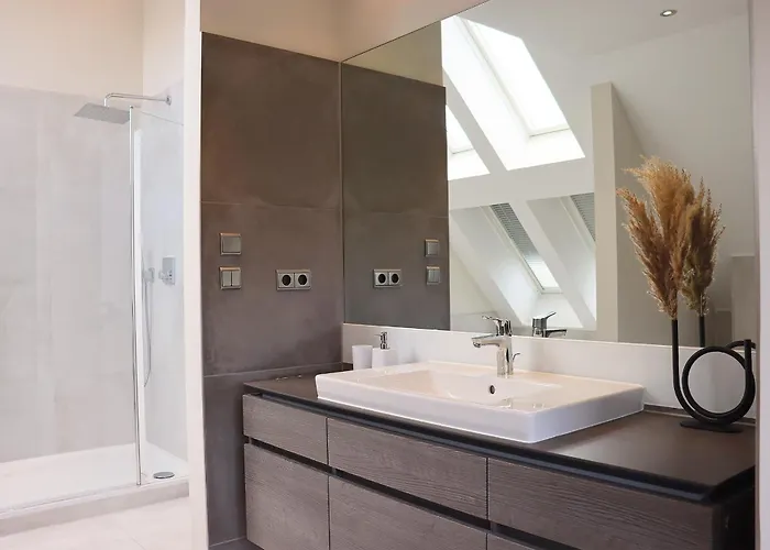 Rosenhaus - Luxorioeses Mit Viel Platz Fuer Ganze Familie Von 