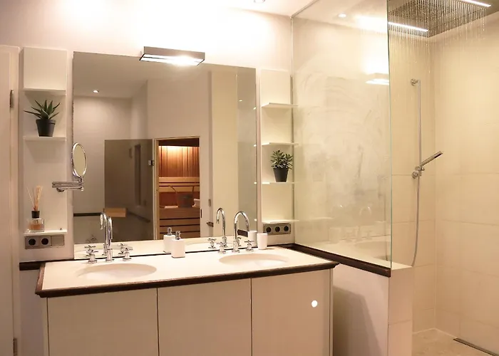 Rosenhaus - Luxorioeses Mit Viel Platz Fuer Ganze Familie Von 