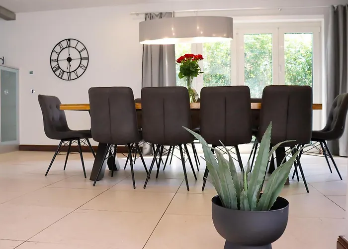 Rosenhaus - Luxorioeses Mit Viel Platz Fuer Ganze Familie Von 