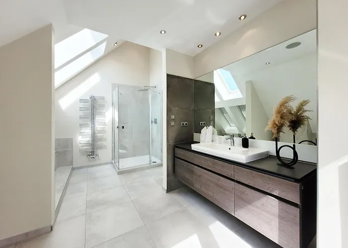 Rosenhaus - Luxorioeses Mit Viel Platz Fuer Ganze Familie Von 